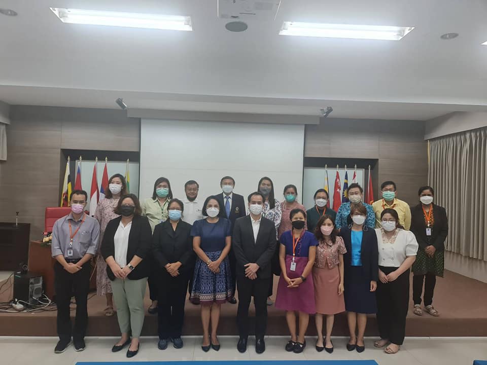 การอบรมเชิงปฏิบัติการเขียนบทความเพื่อตีพิมพ์ในวารสารระดับนานาชาติ สำหรับนักวิจัยรุ่นใหม่